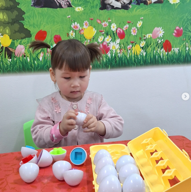 "Балапан" шағын орталығында ата-аналарға кеңес беру пункты жұмыс жасап жатыр.